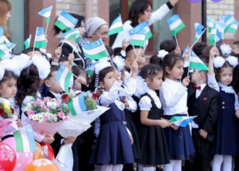 AKMAL MAMARAKHIMOV FROM THE SURKHANDARYA REGION OF UZBEKISTAN GIFTED A NEW SCHOOL TO CHILDREN